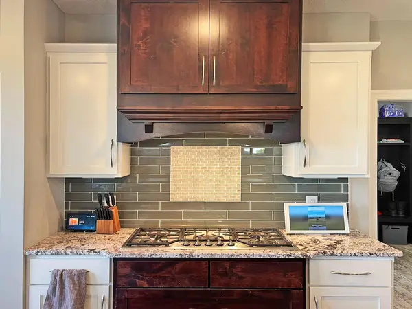4796 Merganser DR, Minnetrista, MN 55375