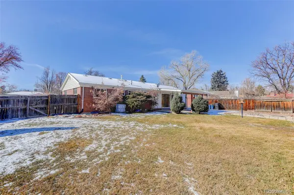 4755 S Irving ST, Englewood, CO 80110