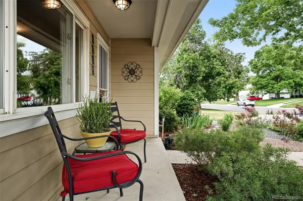 2925 S Harrison ST, Denver, CO 80210