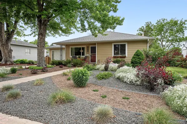 2925 S Harrison ST, Denver, CO 80210
