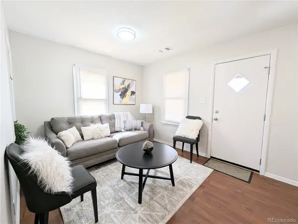 2092 Elmira ST, Aurora, CO 80010