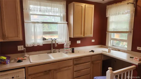 1653 Trenton ST, Denver, CO 80220