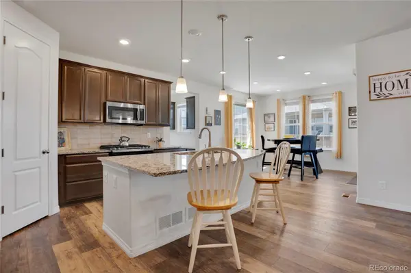 87 Green Fee CIR, Castle Pines, CO 80108
