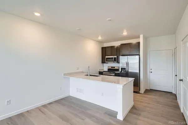 1967 S Haleyville WAY, Aurora, CO 80018