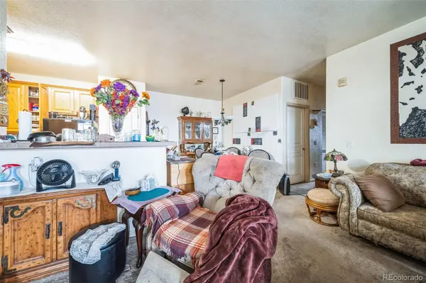 10487 W Hampden AVE #101, Lakewood, CO 80227