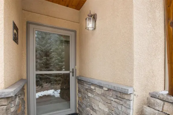 110 Elk Grove LN, Woodland Park, CO 80863