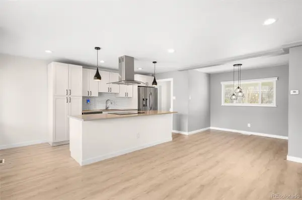 5272 E Dartmouth AVE, Denver, CO 80222