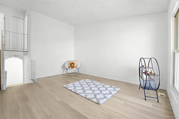 5112 Duluth CT, Denver, CO 80239