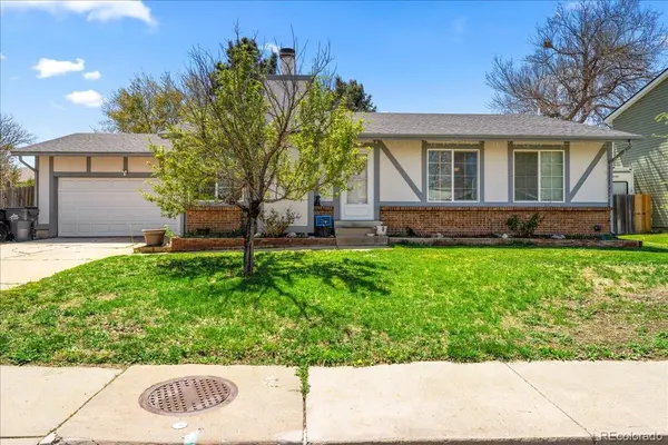 16650 E Nassau DR, Aurora, CO 80013