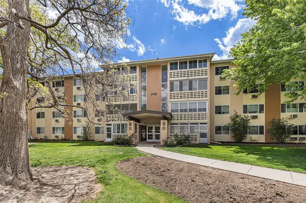 745 S Alton Way #7A, Denver, CO 80247