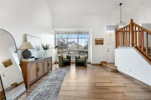 8164 S York CT, Centennial, CO 80122