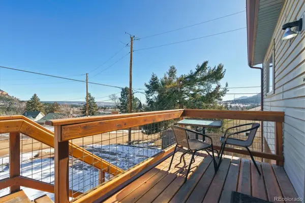 134 High 1/2 ST, Palmer Lake, CO 80133