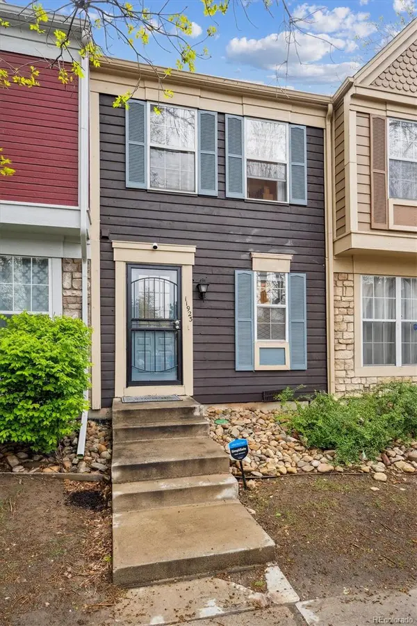 11923 E Ford DR, Aurora, CO 80012