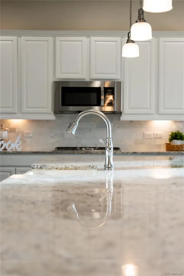 9587 Kentwick CIR, Englewood, CO 80112