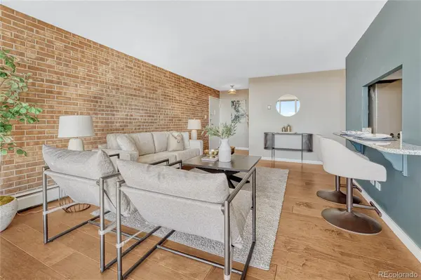 955 Eudora ST #1502, Denver, CO 80220