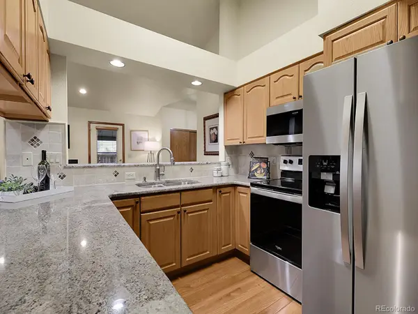 6321 S Harrison CT, Centennial, CO 80121