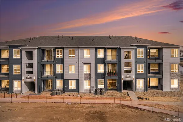 9390 Accord LN #305, Parker, CO 80134