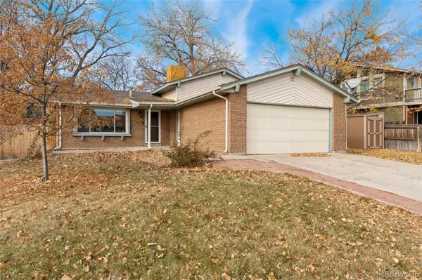 8471 Yarrow ST, Arvada, CO 80005
