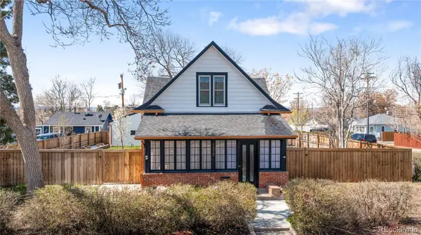 1575 Clinton ST, Aurora, CO 80010