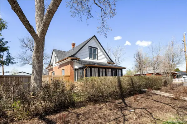 1575 Clinton ST, Aurora, CO 80010