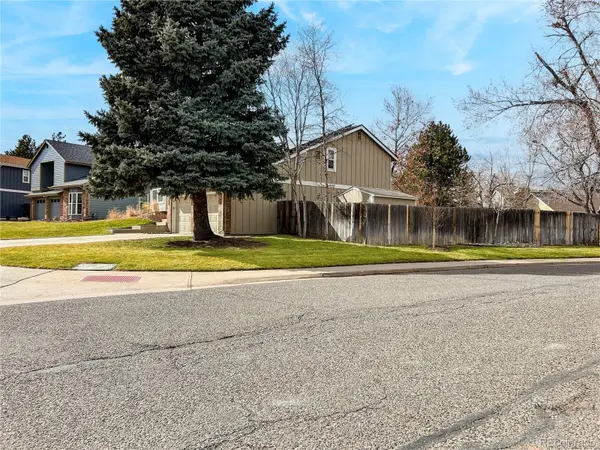8217 S Syracuse CT, Centennial, CO 80112