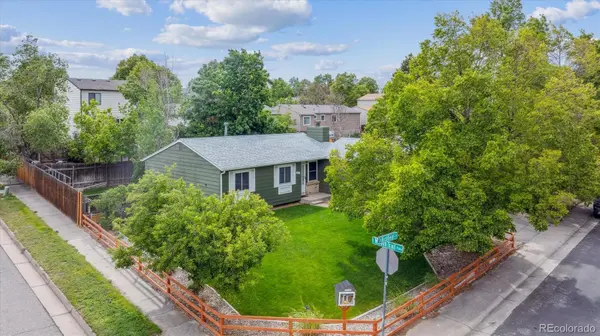 5007 S Richfield CIR, Aurora, CO 80015