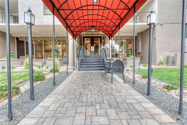 2 Adams ST #1204, Denver, CO 80206