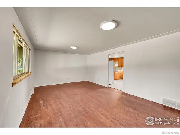 9840 W 41st AVE, Wheat Ridge, CO 80033