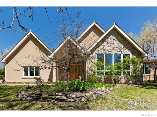 5222 Apple DR, Fort Collins, CO 80526