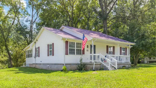 10501 Viola Rd, Morrison, TN 37357