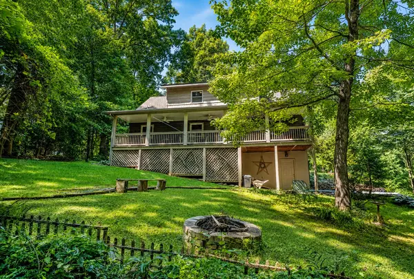 3803 Westwood Dr, Sevierville, TN 37862