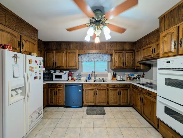 4392 Blue Springs Rd, Cleveland, TN 37311