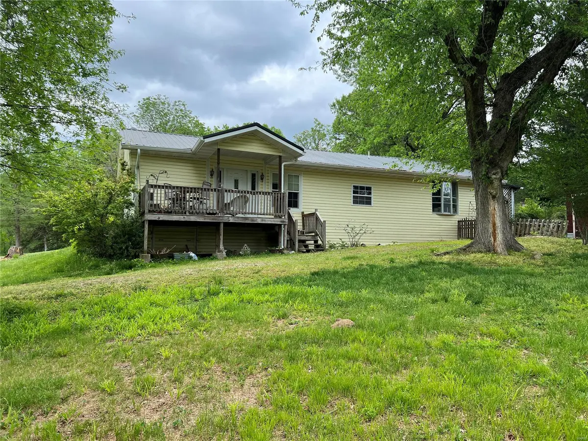 2086 Brown Shanty Rd., Hermann, MO 65041