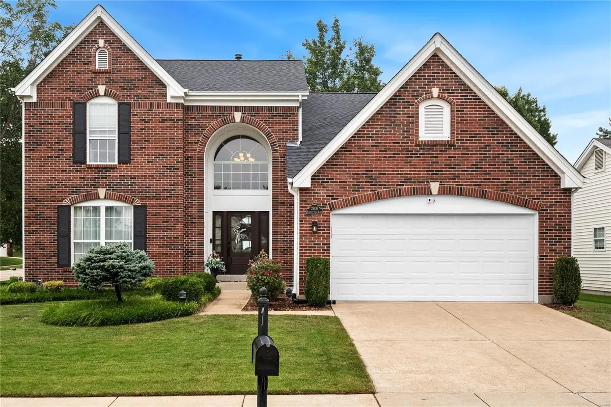 2800 Barrett Oaks LN, Des Peres, MO 63021