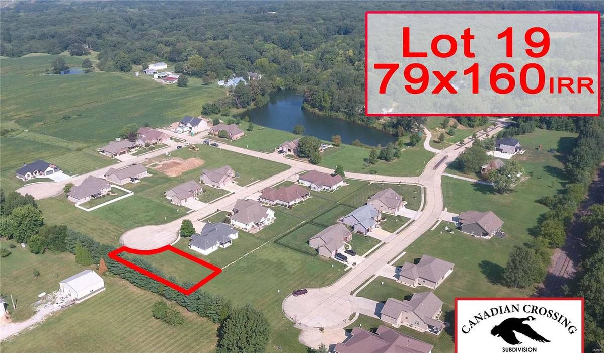 398 Gadwall CT, Staunton, IL 62088
