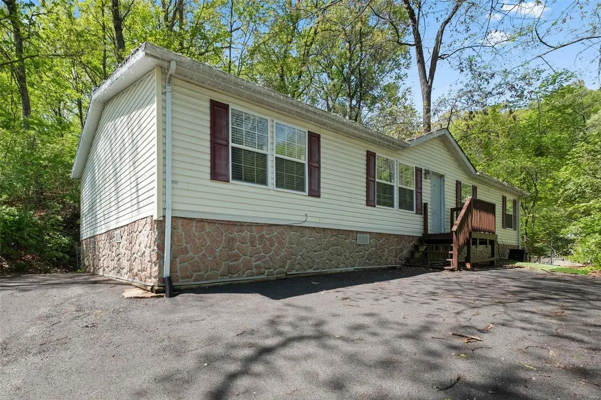 3187 Quiet Forest DR, Imperial, MO 63052