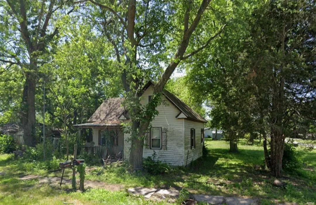 101 S Pine ST, Farber, MO 63345