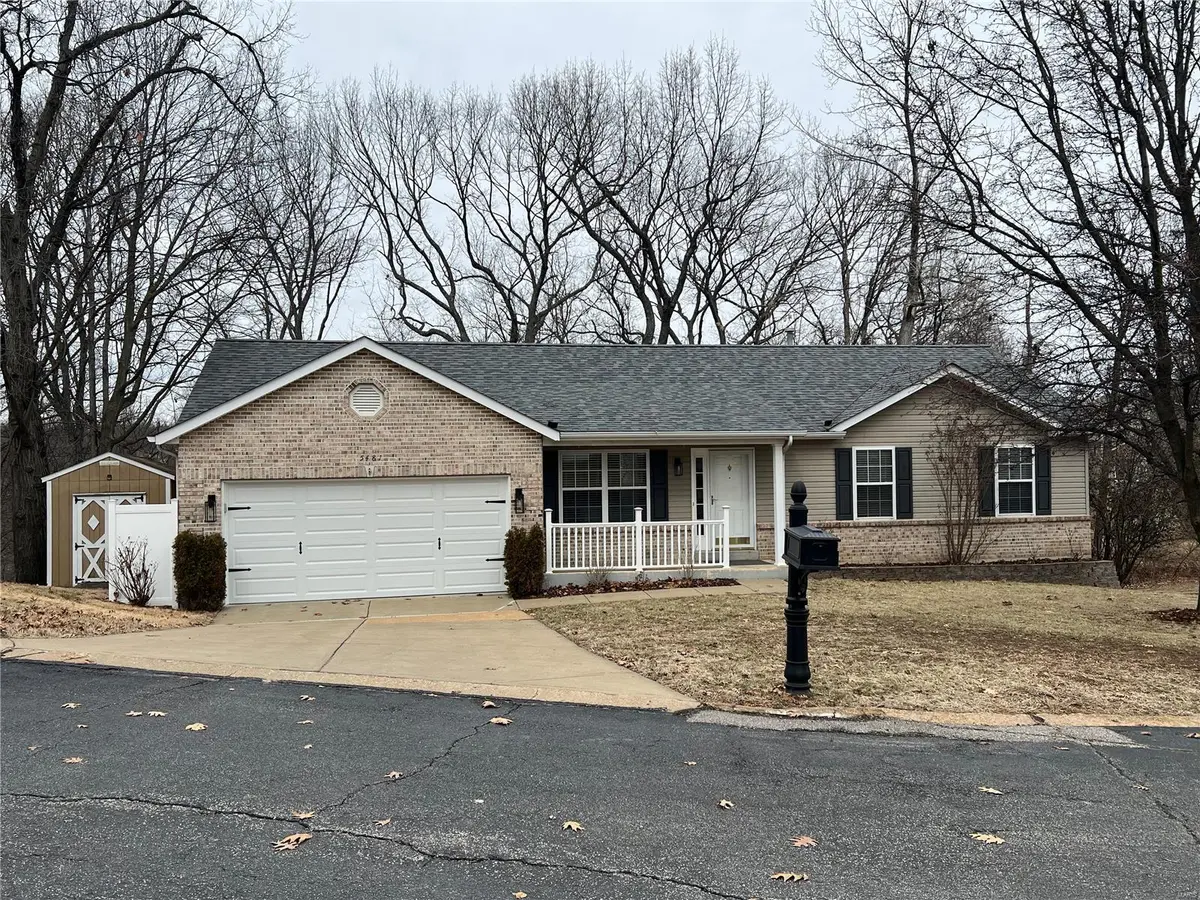 5481 Oakcrest DR, Imperial, MO 63052
