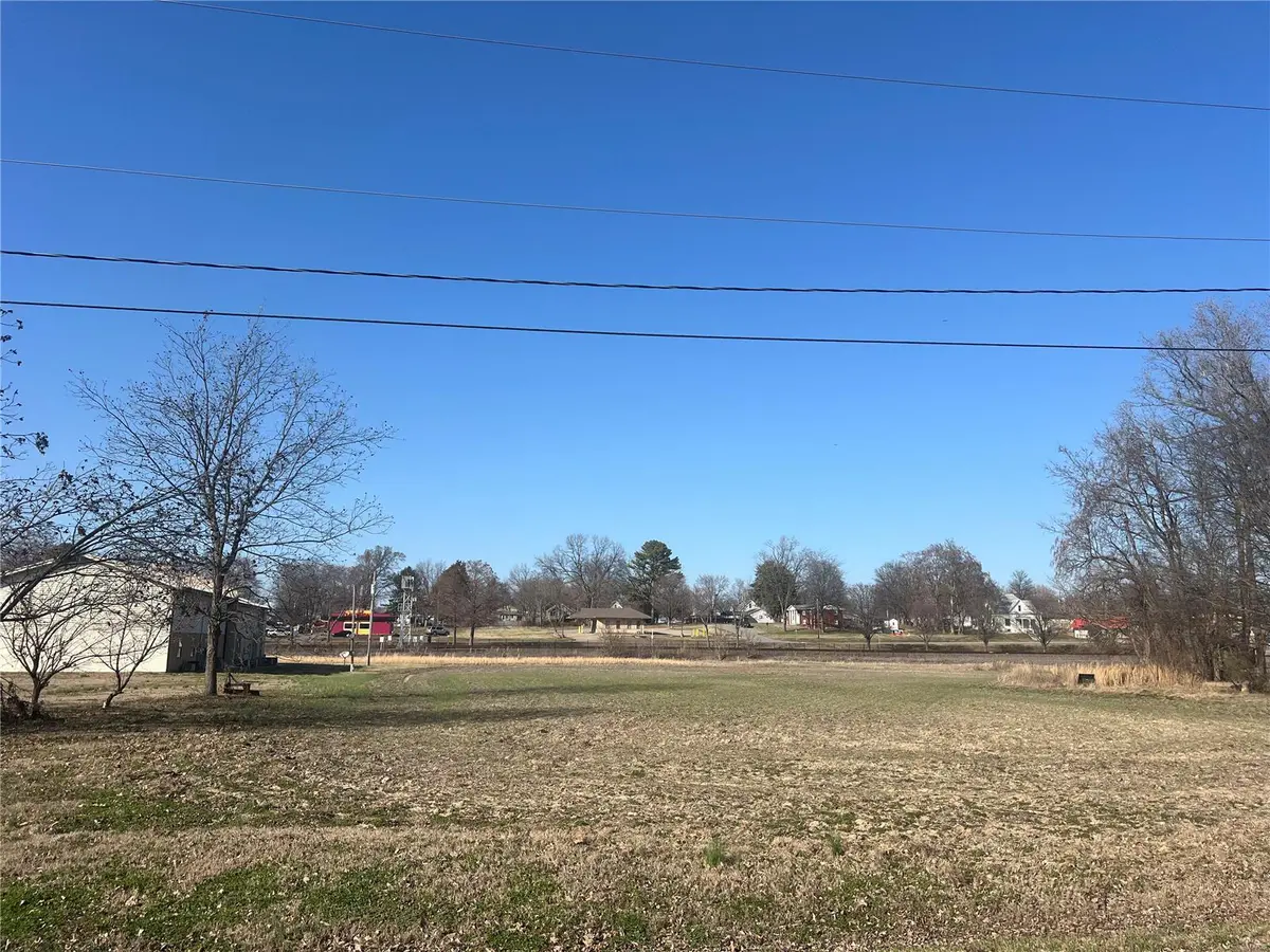 0 Bridge ST, Scott City, MO 63780
