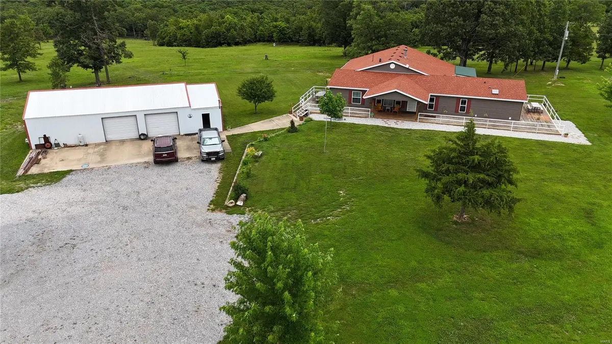 10637 Stone Ridge RD, Huggins, MO 65484
