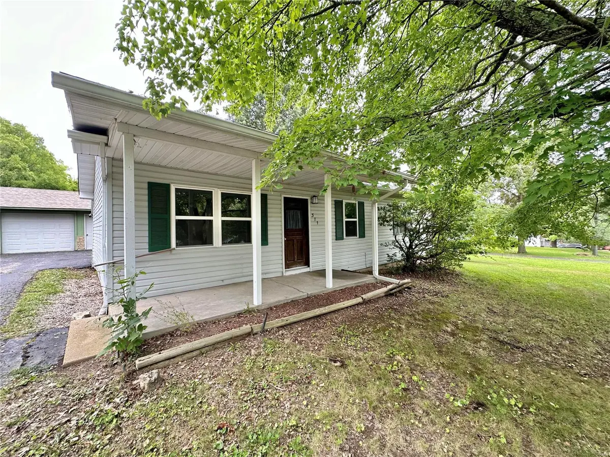 311 Harold ST, Crocker, MO 65452