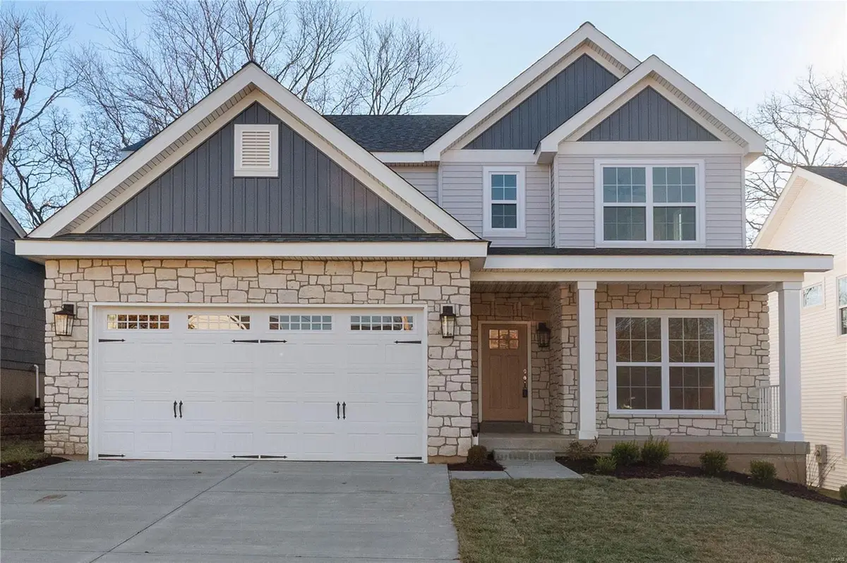 630 Nirk AVE, Kirkwood, MO 63122