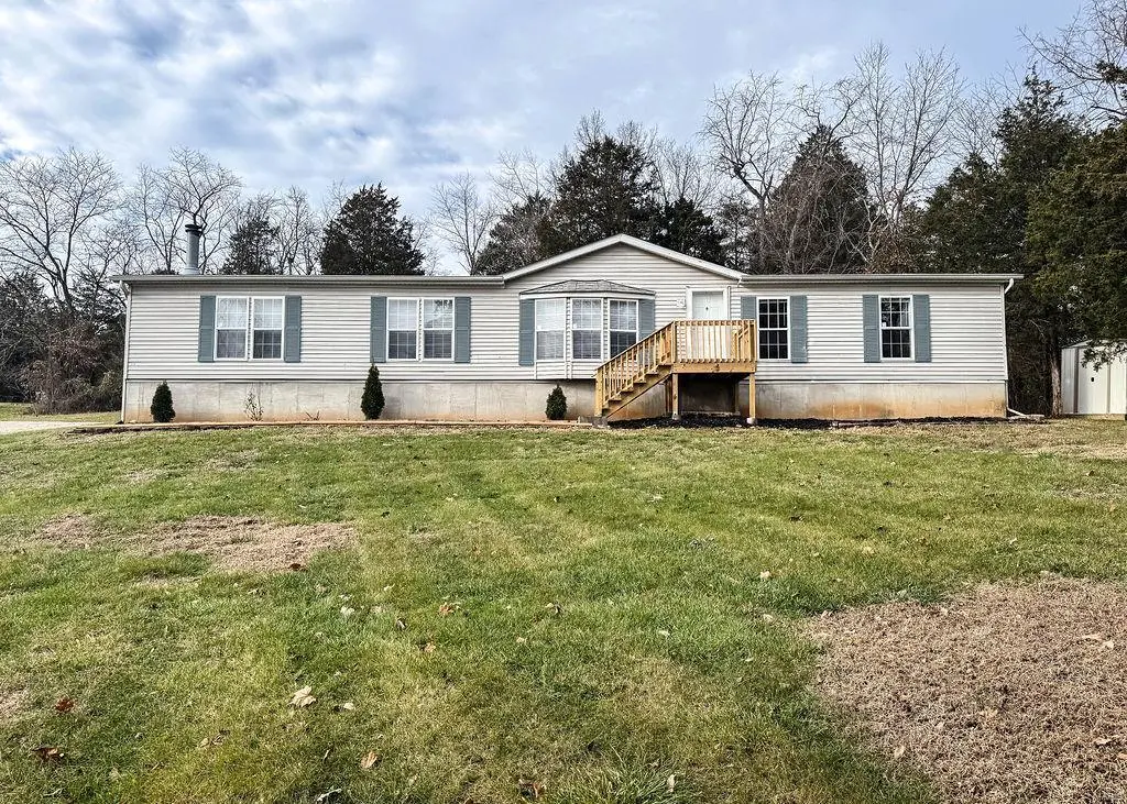 12265 Hyfield RD, De Soto, MO 63020