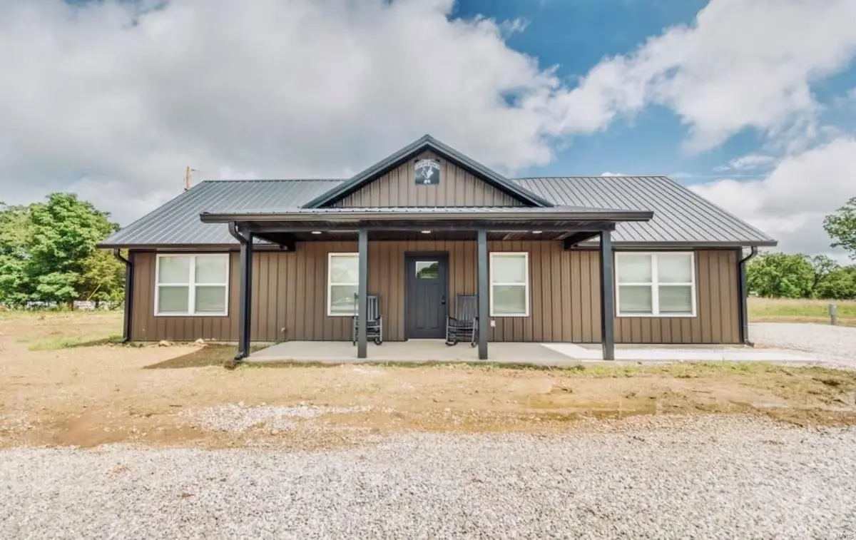 1509 Highway 64 #C, Tunas, MO 65764