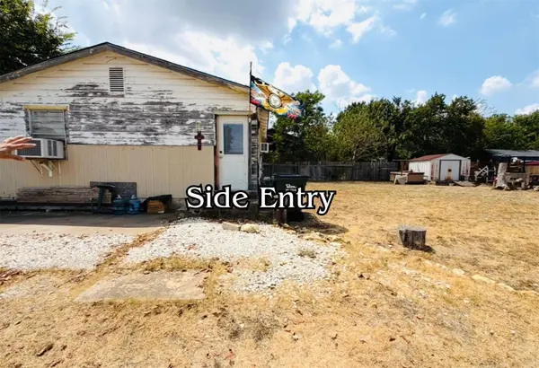607 E 19th ST, Georgetown, TX 78626