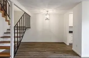 6910 Hart LN #605, Austin, TX 78731