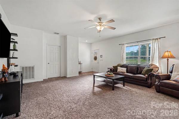 5914 Ruffner CT, Wingate, NC 28174