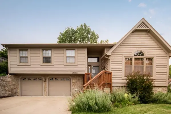 3000 University DR, Lawrence, KS 66049