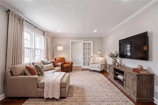 5342 Foster ST, Overland Park, KS 66202