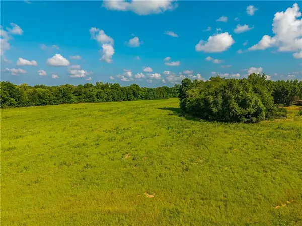 1513 S Water ST #S, Clinton, MO 64735